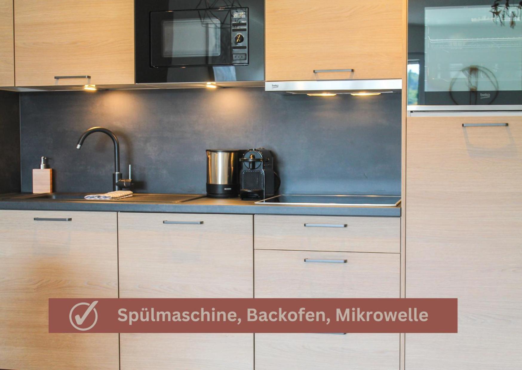African-Style Apartment - Stadtnah, Parkplatz, E-Ladestation Fuer Auto & Fahrraeder, Gitterbox Fuer Fahrraeder, Fitnessstudio Koblenz  Kültér fotó